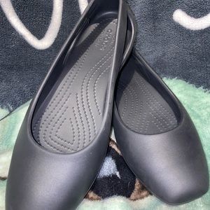 Black flat Crocs